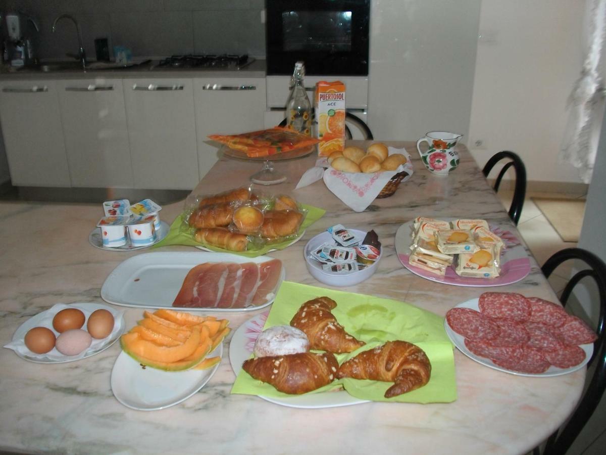 Giulietta E Romeo Bed and Breakfast Peschiera del Garda Exteriör bild