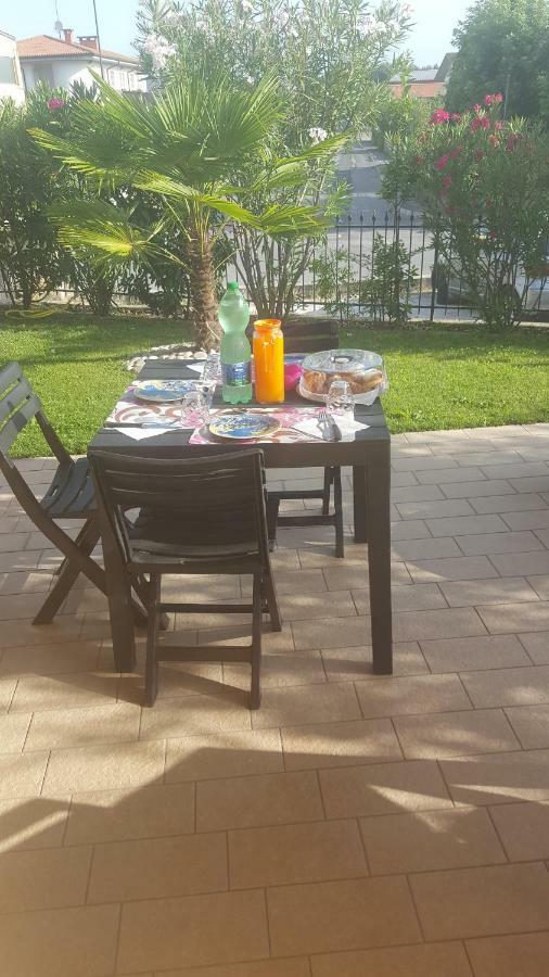 Giulietta E Romeo Bed and Breakfast Peschiera del Garda Exteriör bild